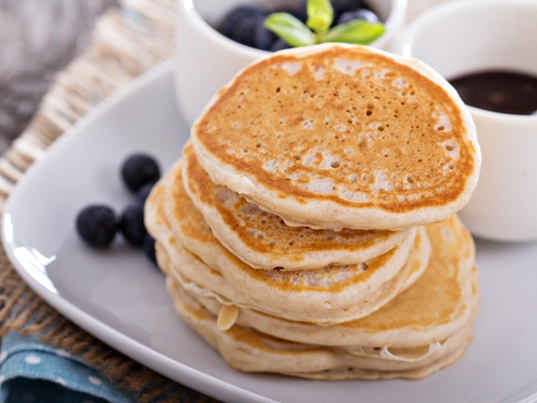 Τα πιο νόστιμα pancakes χρειάζονται μόνο 5 υλικά- Δες τη σωστή τεχνική για να τα πετύχεις