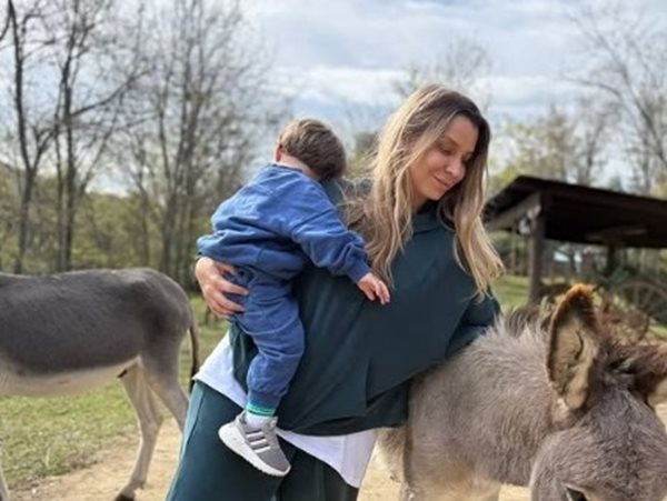 Η Κατρίνα Τσάνταλη μιλά για τα "αγορίστικα" και "κοριτσίστικα" παιχνίδια