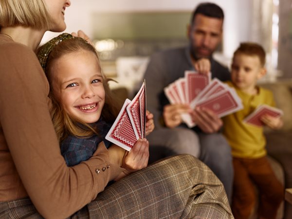 Αφήνουμε ή όχι τα μικρά παιδιά να κερδίζουν στο παιχνίδι;