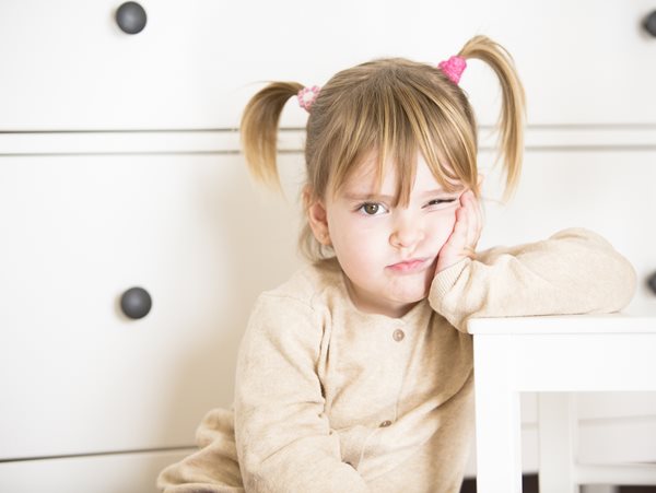 Αναποδιές της τελευταίας στιγμής: 3 τρόποι για να βοηθήσεις το παιδί σου να διαχειριστεί μια αλλαγή