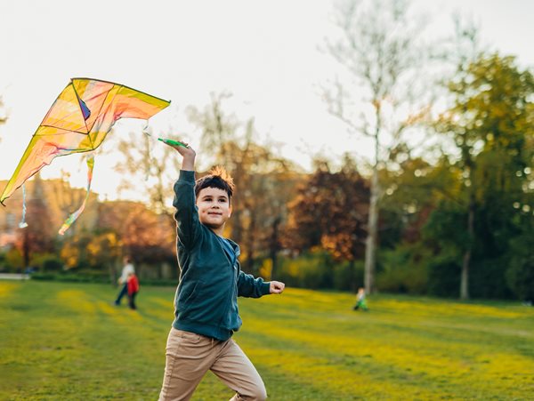 Καθαρά Δευτέρα στην Αθήνα: Τα 5 καλύτερα πάρκα για Κούλουμα & χαρταετό