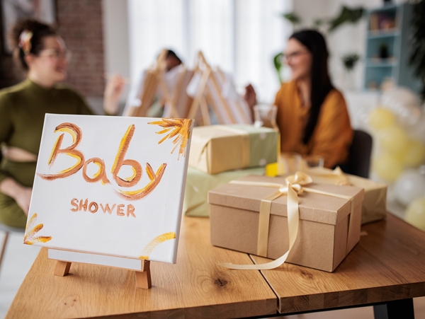 Baby shower: 6 διασκεδαστικά παιχνίδια για ένα αξέχαστο πάρτι πριν τη γέννα
