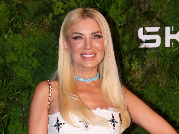 Κατερίνα Καινούργιου: Οι φωτογραφίες με τα βρεφικά που αγόρασε