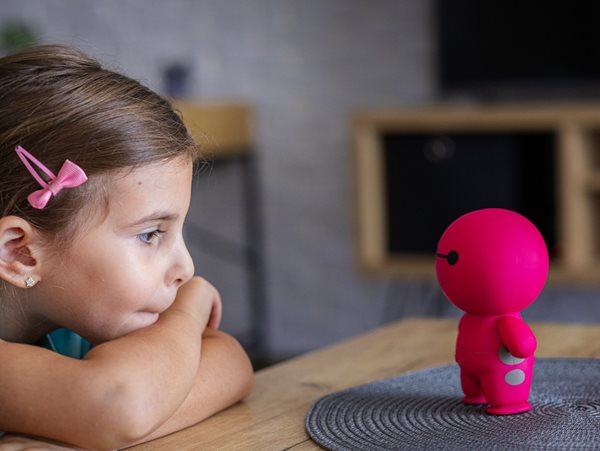 Παιχνίδια Τεχνητής Νοημοσύνης: Τι χρειάζεται να γνωρίζουν οι γονείς πριν τα αγοράσουν στα παιδιά