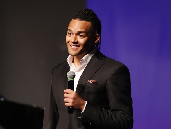 Δυσλεξία: Η άγνωστη πλευρά της πορείας του Εμμανουήλ Καραλή