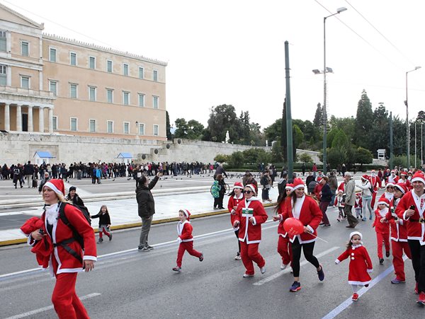 Χριστούγεννα στην Αθήνα: Christmas market, Santa run και δράσεις για όλη την οικογένεια
