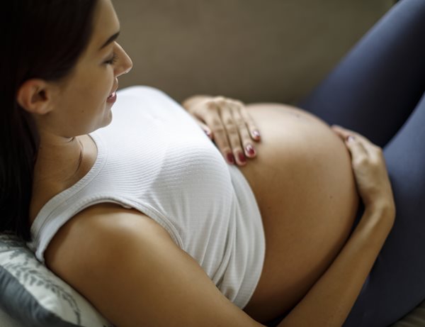 Μπορεί να εμφανιστεί μια ομφαλοκήλη μετά από εγκυμοσύνη;