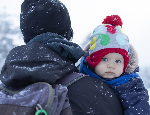 Ταξίδια με μωρό τα Χριστούγεννα: Τι πρέπει να υπολογίσεις