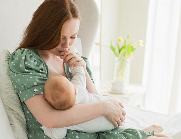 Έμεινα έγκυος ενώ θηλάζω – Η σύμβουλος θηλασμού Ιωάννα - Μελένια απαντά σε όλες τις απορίες