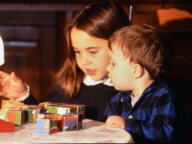 "Η χαρά δεν χρειαζόταν προγραμματισμό": O Μάριος Μάζαρης εξηγεί γιατί είναι πιο δύσκολα πλέον τα ευτυχισμένα παιδικά χρόνια