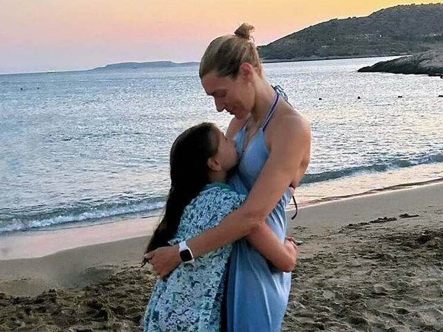 Συγκινεί η κόρη της Ζέτας Δούκα, Θάλεια - "Μαμά, όποτε κοιτάς το κινητό σου, στεναχωριέσαι και απομονώνεσαι"