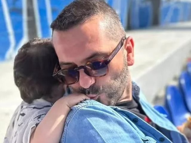 Κίμωνας Κουτσόπουλος: Ο γιος του Λεωνίδα Κουτσόπουλου με το χαριτωμένο του outfit στον τελικό της "Φάρμας"