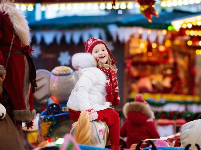 Τα Χριστουγεννιάτικα χωριά της Αθήνας που θα επισκεφτείς αυτές τις γιορτές