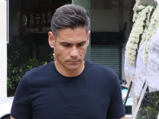 Δημήτρης Ουγγαρέζος: "Οι γονείς μου δεν με είδαν να κάνω οικογένεια ενώ το ήθελαν"