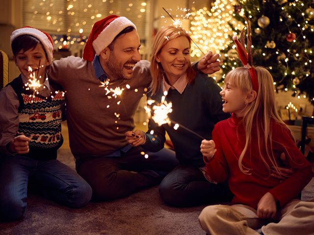 7 ερωτήσεις που αξίζει να κάνουμε στα παιδιά στο τέλος της χρονιάς