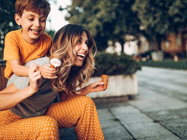 4 συμβουλές για γονείς που διαμόρφωσαν τον τρόπο που μεγαλώνω τα παιδιά μου