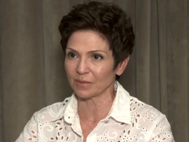 Ταμίλα Κουλίεβα: Όσο ήταν μικρός ο γιος μου προσπαθούσα να μην 'χάσω' κάποια ηλικία του