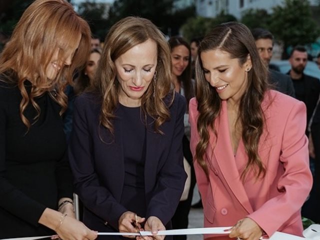 "Οι γυναίκες να απαιτήσουν έναν τοκετό με σεβασμό": Η Εριέττα Κούρκουλου Λάτση στα εγκάνια του The Birth Center