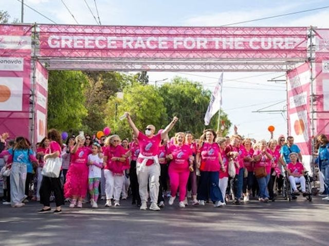 17o Greece Race for the Cure®: Με νέο ρεκόρ συμμετοχών ολοκληρώθηκε ο αγώνας-θεσμός ενάντια στον καρκίνο του μαστού