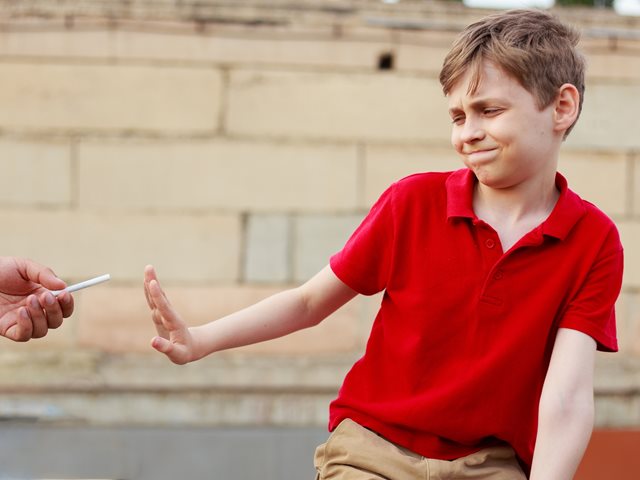 Υπουργείο Υγείας: Πρόστιμα σε ανηλίκους που καπνίζουν και καταναλώνουν αλκοόλ