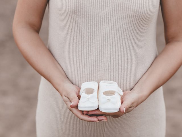 Ποια είναι τα συμπτώματα της εγκυμοσύνης πριν την καθυστέρηση της περιόδου;