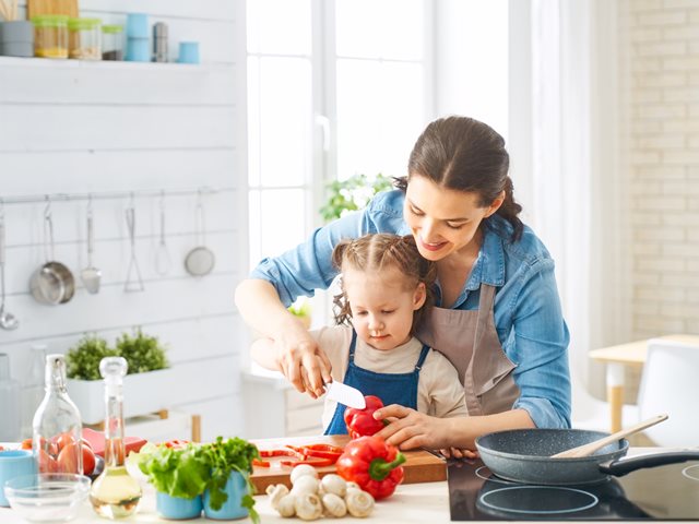Πώς θα εκπαιδεύσεις τα παιδιά στην ισορροπημένη διατροφή