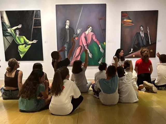 Messy Retreats στο Ίδρυμα Θεοχαράκη: Τέσσερις μέρες γεμάτες τέχνη, παιχνίδι και φαντασία