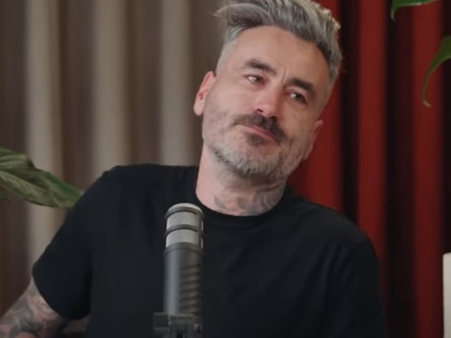 Γιώργος Μαυρίδης: "Ο πατέρας μου έπαθε μια εμμονή ότι θα γίνω γκέι - Για πολλά χρόνια άλλαζα τη φωνή μου"