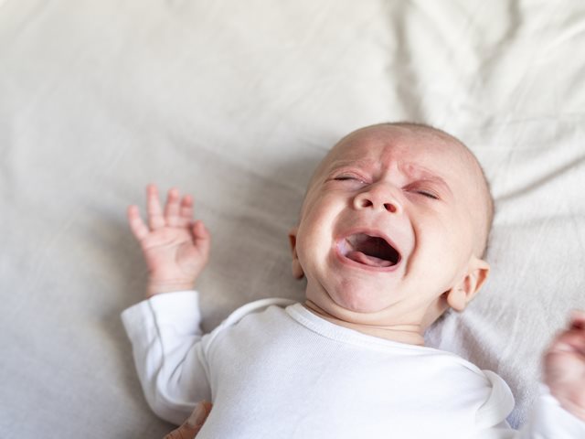 "Στη θάλασσα με την οικογένειά μου πήγα, δεν πήγα να σκοτώσω τα παιδιά μου"- Όσα είπε ο πατέρας του βρέφους από την Πάρο