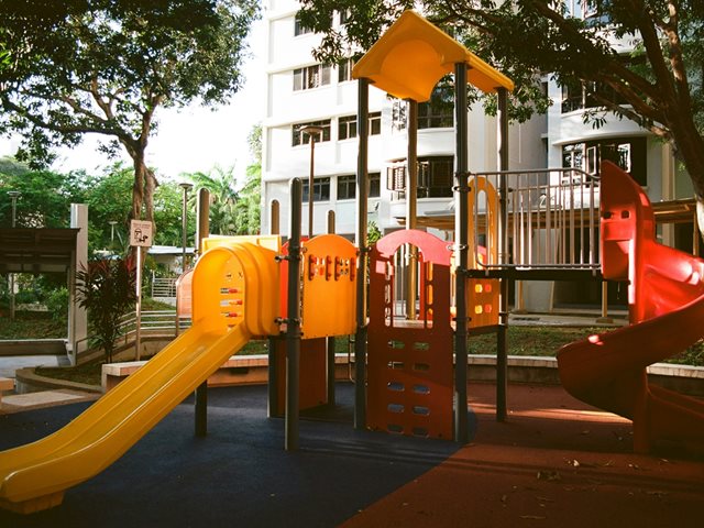 "Εκεί, όπου υπάρχουν παιδιά, το κάπνισμα πρέπει να εξαφανιστεί": Η νέος νόμος της γαλλικής κυβέρνησης για σχολεία και δημόσιους χώρους