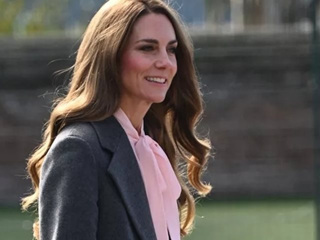 Η Kate Middleton έκανε μία αναπάντεχη επίσκεψη στο σετ του Harry Potter με τα παιδιά της