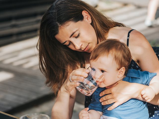 Μέτρα προστασίας από τον καύσωνα- Τα συμπτώματα της θερμοπληξίας