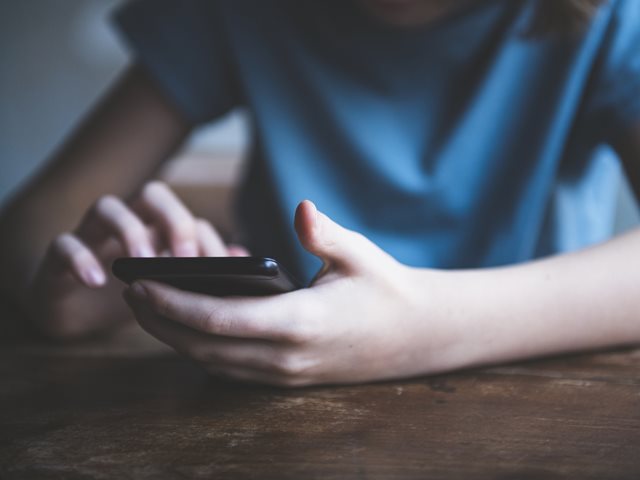 12χρονο αγόρι βρέθηκε κρεμασμένο μπροστά στο τάμπλετ του- Τι συνέβη σύμφωνα με τις Αρχές