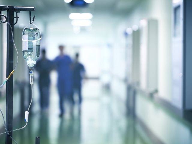 14χρονη έπεσε από γέφυρα στην Κατερίνη- Κατέληξε στο νοσοκομείο