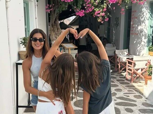 Η Σταματίνα Τσιμτσιλή αποκαλύπτει τον τρόπο με τον οποίο διαχειρίζεται τους τσακωμούς των παιδιών της