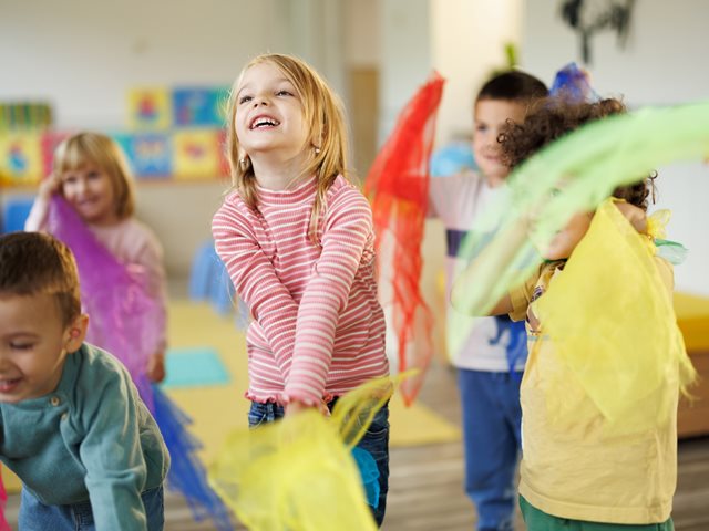 Δωρεάν διαδικτυακό σεμινάριο μουσικοκινητικής αγωγής για μικρά παιδιά
