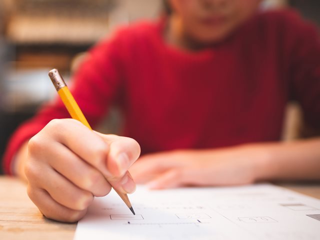 Πανελλήνιες 2025: Οι απαντήσεις στα θέματα της Νεοελληνικής Γλώσσας και Λογοτεχνίας