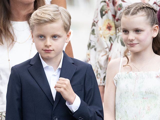 Γιατί προκάλεσαν συζητήσεις τα σακίδια που επέλεξαν ο Ζακ και η Γαβριέλα του Μονακό για την επιστροφή τους στο σχολείο;