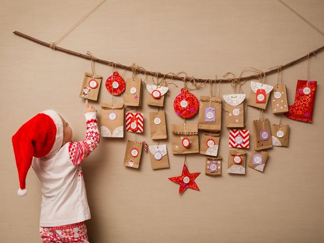 Τα παιδιά θέλουν να φτιάξουν χειροποίητα χριστουγεννιάτικα δώρα; Tips και ιδέες για κατασκευές