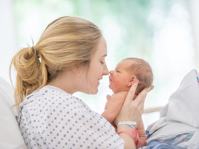 Τι διδάσκει ο τοκετός στις γυναίκες για την δύναμή τους