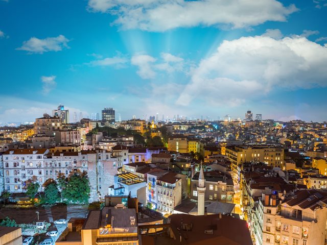 Πήγαν διακοπές στην Τουρκία και πέθαναν: Δύο παιδιά πέθαναν από τροφική δηλητηρίαση στην Κωνσταντινούπολη