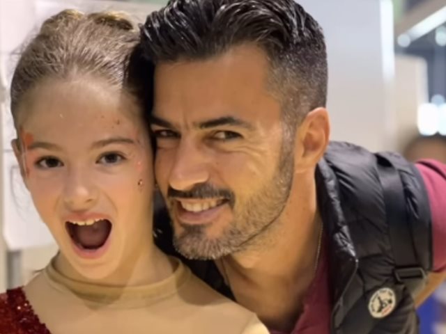 Ο Γιάννης Τσιμιτσέλης γιορτάζει τα γενέθλια της κόρης του, Εύας - Το καρέ με αδημοσίευτες φωτογραφίες τους