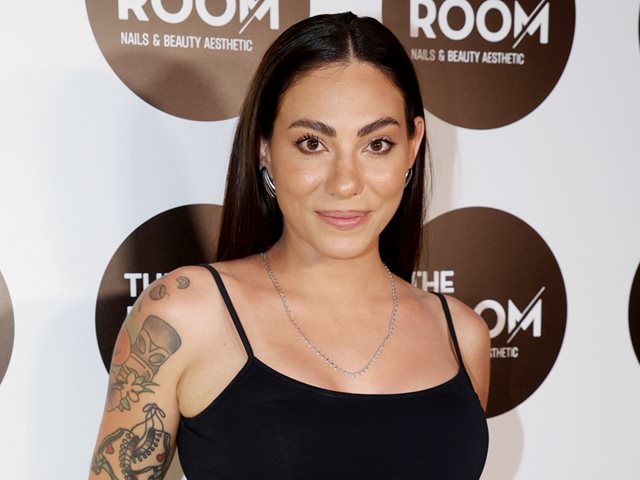 Γέννησε η Ευρυδίκη Βαλαβάνη - Το βίντεο από το μαιευτήριο