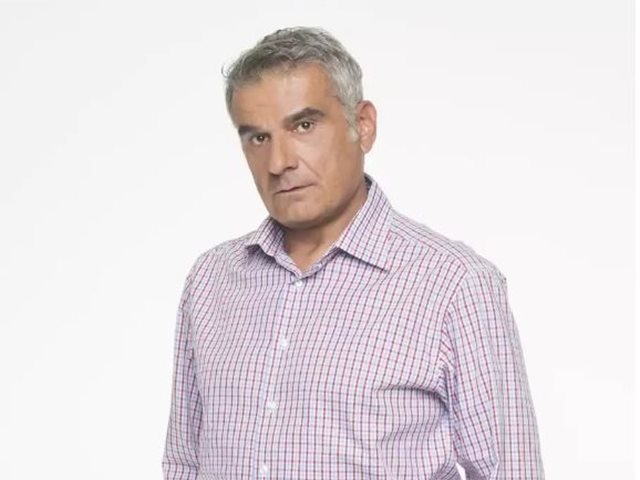 Κώστας Αποστολάκης: "Είμαι τρισάθλιος άνθρωπος, ποτέ δεν ένιωσα ότι ήμουν καλός μπαμπάς"