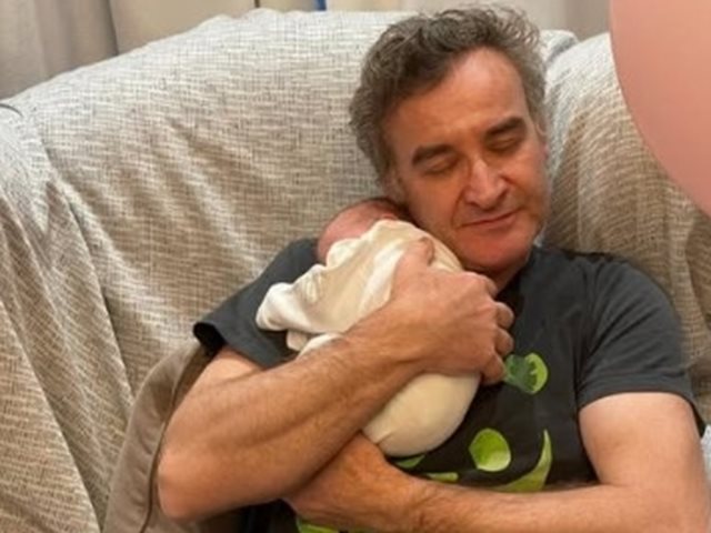 "Γυρίσαμε από το μαιευτήριο με άδεια χέρια…": Το συγκινητικό μήνυμα του Νίκου Ορφανού