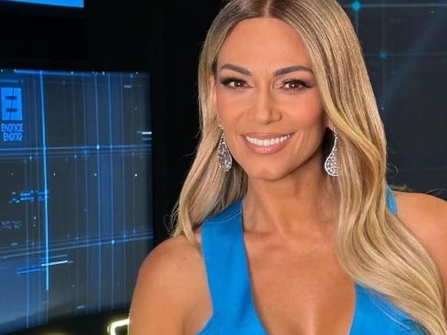 Η Έλλη Κοκκίνου για την σχέση με τον γιο της: "Ανακαλύπτω τα καλά μου σημεία σε εκείνον, είμαστε πολύ δεμένοι"