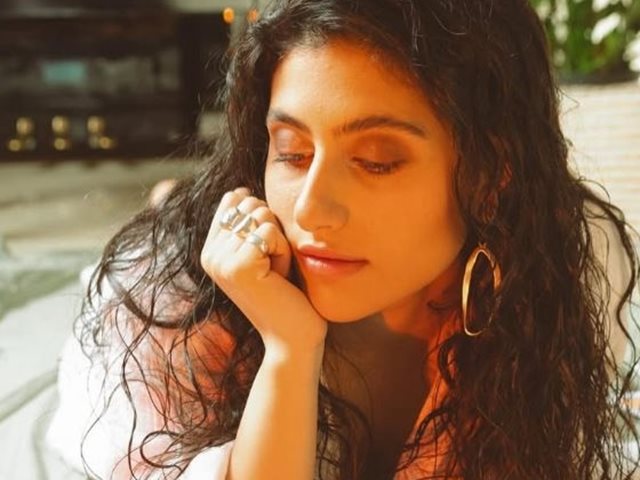 "Τον ακούω όταν θέλω, με ακούει όταν θέλει": Η Mαρίνα Σπανού για τη θυελλώδη σχέση με τον πατέρα της, Χρήστο Σπανό