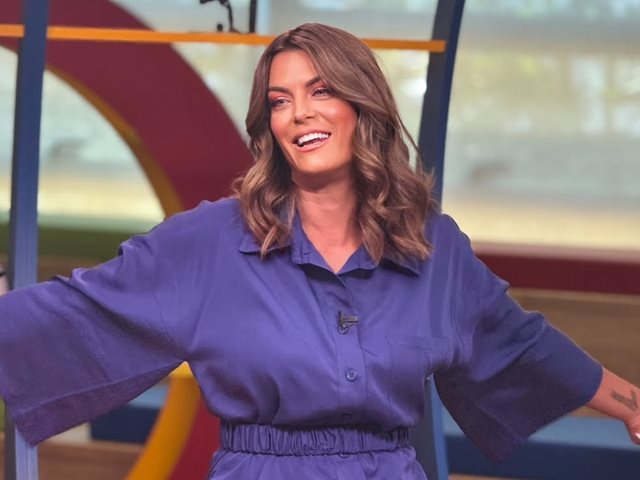 Book Club: Το αγαπημένο βιβλίο της κόρης της Χριστίνας Βραχάλη μετατρέπει την ώρα της ανάγνωσης σε παιχνίδι