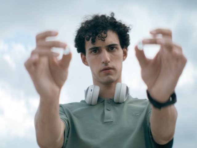 Το Παιδί: Το νέο σίριαλ της ΕΡΤ έκανε πρεμιέρα και άρχισε να συζητιέται