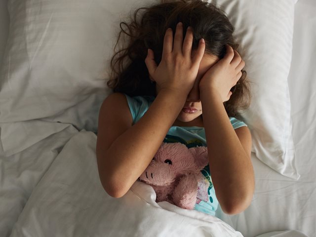 Πώς η σταθερή ώρα ύπνου επηρεάζει τη συμπεριφορά των παιδιών